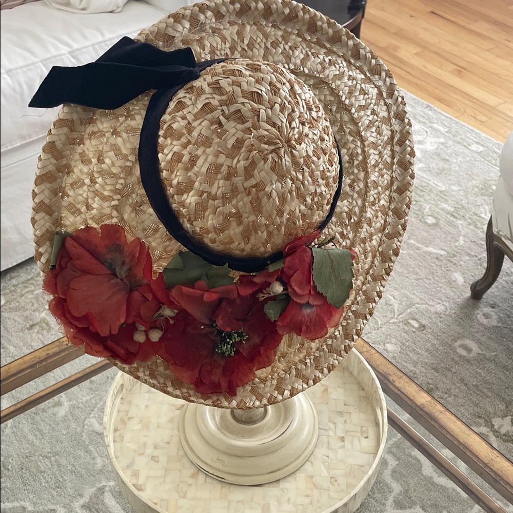 VINTAGE Chic Floral Straw Wide brim Hat with velvet Ribbon Poppies!